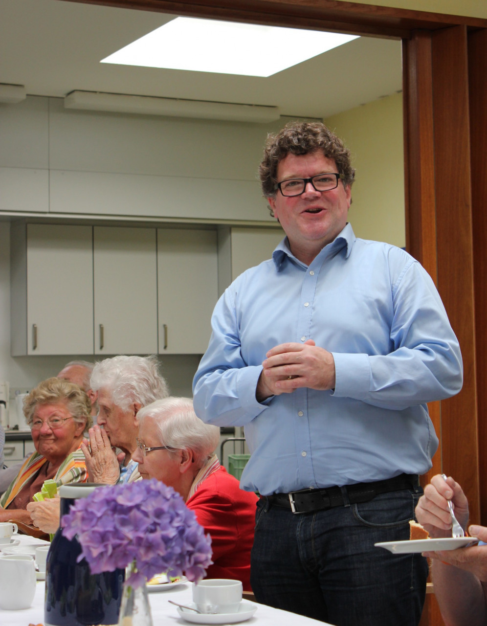 Direktor Stephan Manstein bei der Begrüßung.